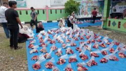 Dek Fan dan Ketua KPA Salurkan Daging Sapi Kurban Gubernur Aceh ke Inong Balee